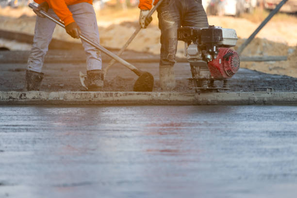 Best Concrete Sidewalk Installation  in New Albany, IN